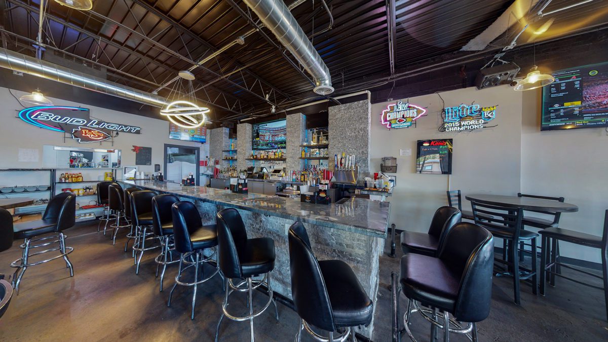 Tom & Jared's Bar and Grill Raytown, MO